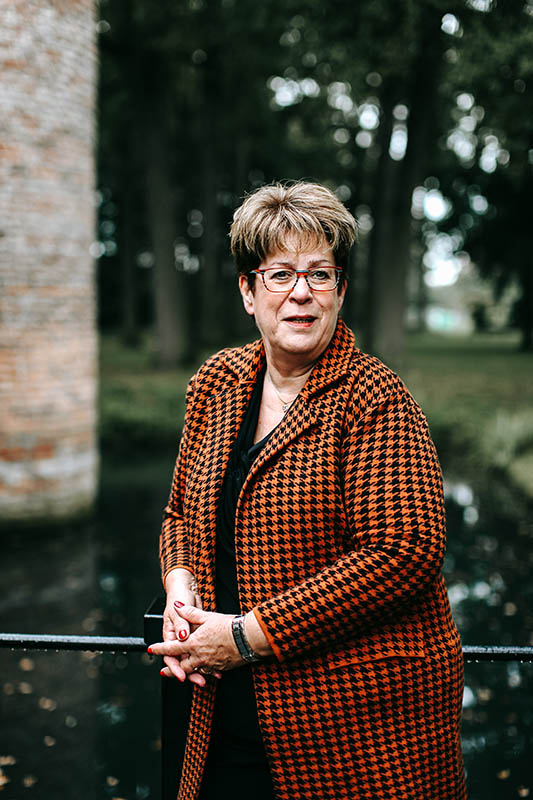 Wilma van Casteren-Uitvaartzorg-Sint-Oedenrode-contact
